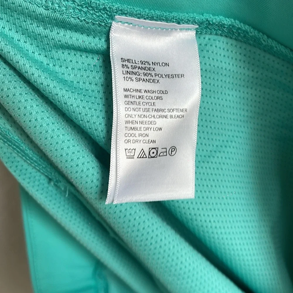 Tommy Bahama Women’s Active Golf Upf 50 Golf Skort Skirt - Picture 8 of 9